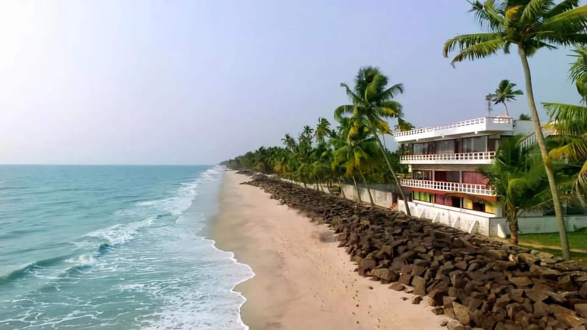 Guest house The Waves Beach House Andhakaranazhi Turavur