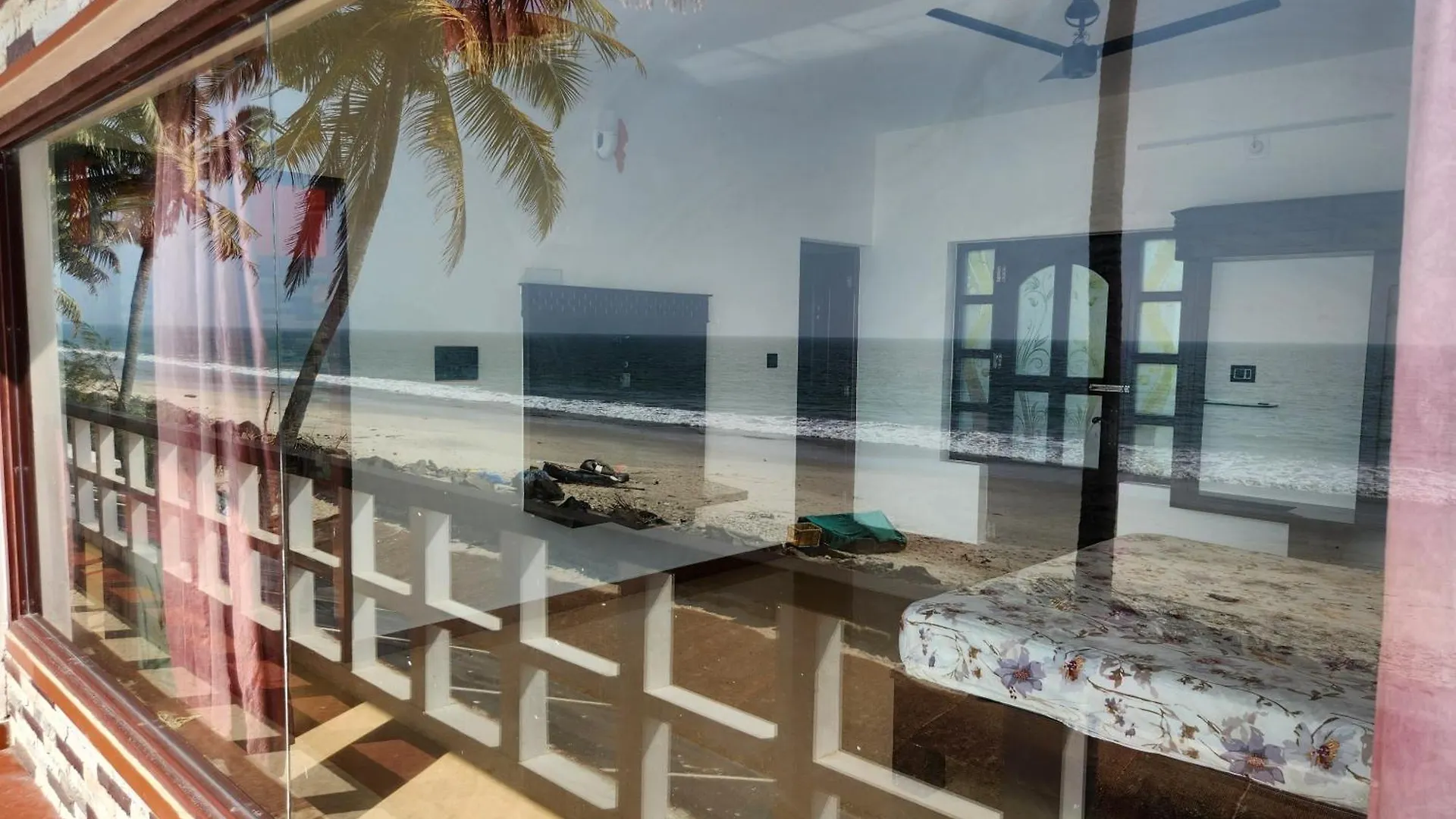 Guest house The Waves Beach House Andhakaranazhi Turavur